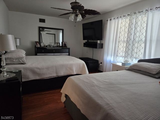 493 Broadway, Newark City, NJ 07104