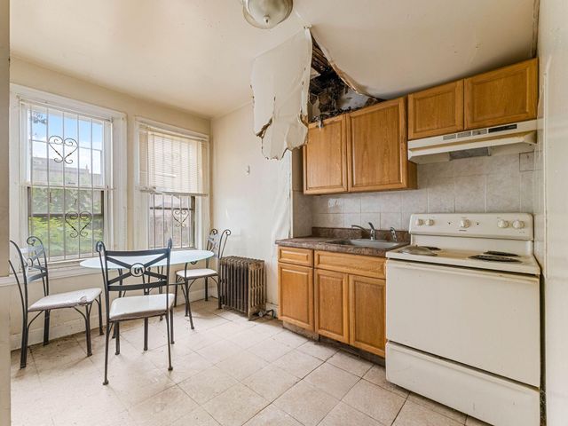 2310 N 9TH ST, Philadelphia, PA 19133