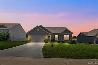 501 Rocky Mountain Drive, Troy, MO 63379