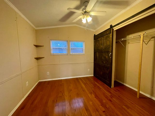 101 Hilltop Circle, Branson, MO 65616