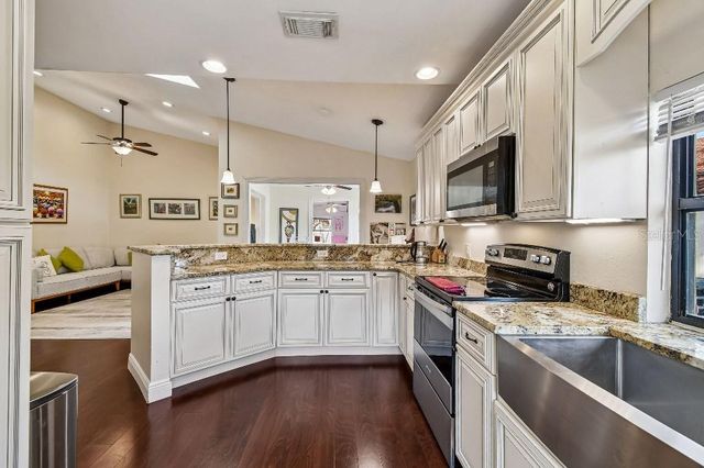 6609 EDGEWORTH DRIVE, Orlando, FL 32819