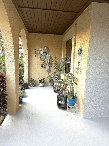 6609 EDGEWORTH DRIVE, Orlando, FL 32819