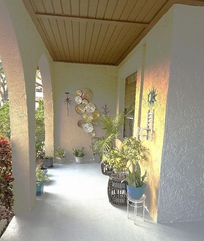 6609 EDGEWORTH DRIVE, Orlando, FL 32819