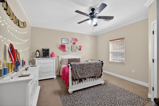 8021 Highway 12, Orange, TX 77632