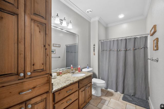 8021 Highway 12, Orange, TX 77632