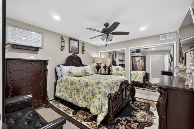 8021 Highway 12, Orange, TX 77632