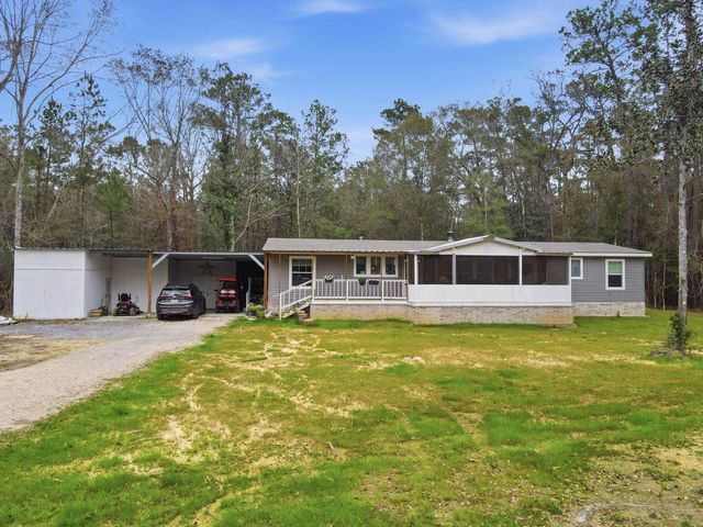 8021 Highway 12, Orange, TX 77632