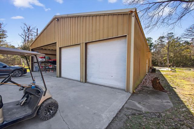 8021 Highway 12, Orange, TX 77632