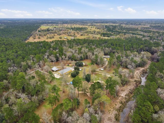 8021 Highway 12, Orange, TX 77632