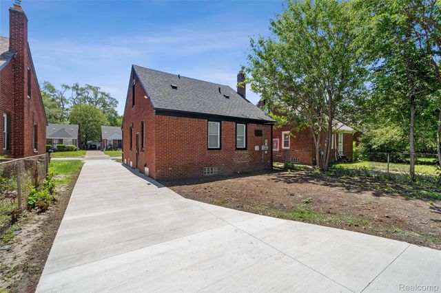 14441 Carlisle Street, Detroit, MI 48205
