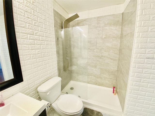 225 S TROPICAL TRAIL 312, Merritt Island, FL 32952