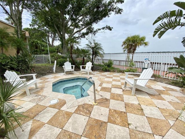 225 S TROPICAL TRAIL 312, Merritt Island, FL 32952