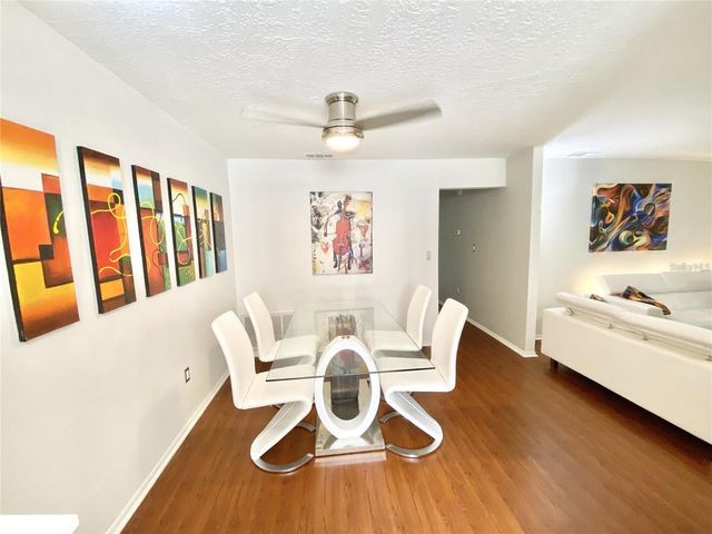 225 S TROPICAL TRAIL 312, Merritt Island, FL 32952