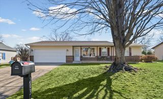 203 Valley Road, Monticello, IL 61856