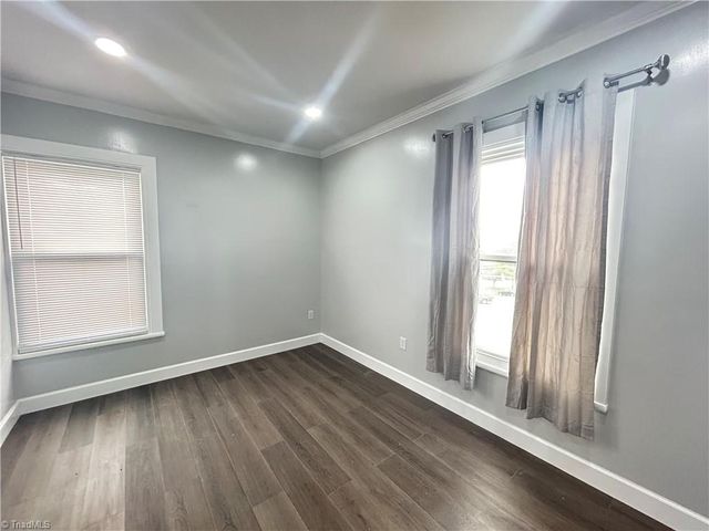 926 S Main Street, Mount Airy, NC 27030
