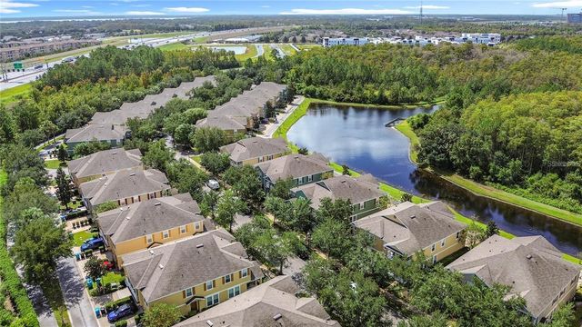 10353 LAKE DISTRICT LANE 56C, Orlando, FL 32832