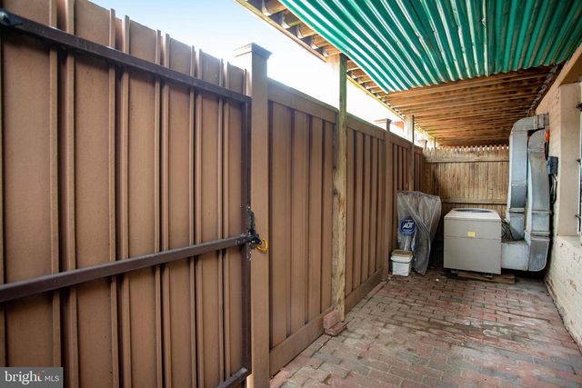 1030 FAIRMONT ST NW #T2, Washington, DC 20001