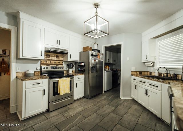 1657 Wells Road, Clinton, MS 39056