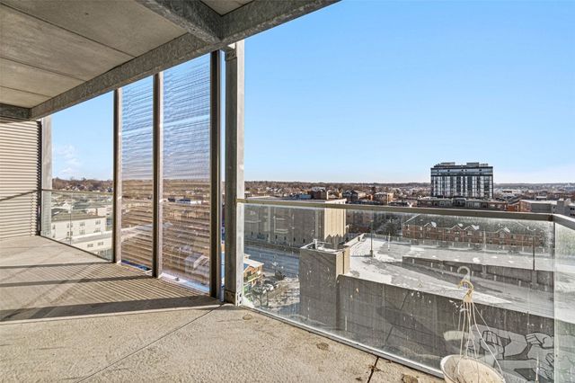 221 E College Street 903, Iowa City, IA 52240