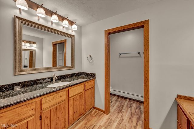 38038 Ridge Road, Willoughby, OH 44094