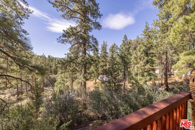 44185 Timron Lane, Sugarloaf, CA 92386