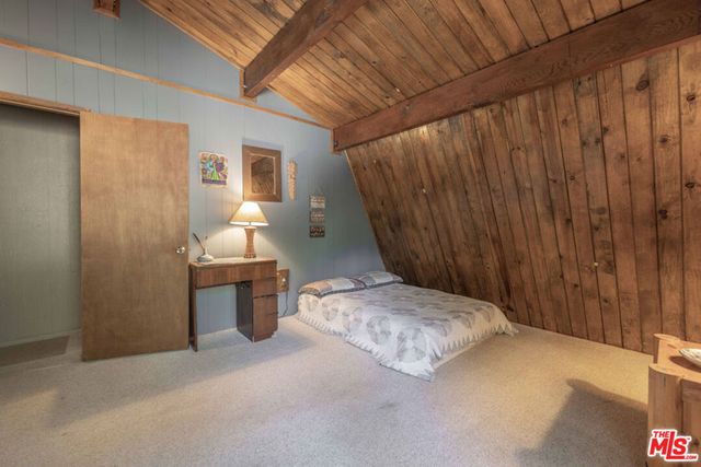 44185 Timron Lane, Sugarloaf, CA 92386