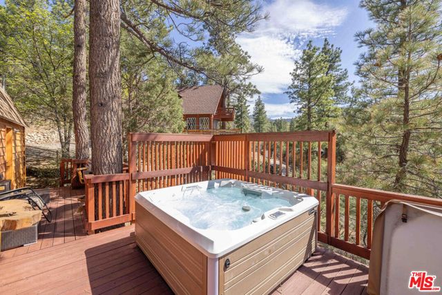 44185 Timron Lane, Sugarloaf, CA 92386