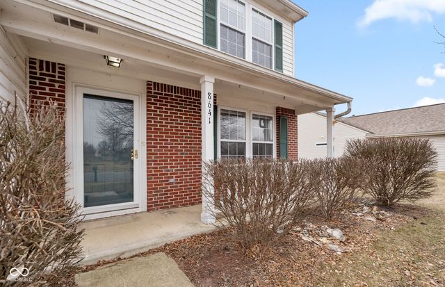 8641 Baypointe Drive, Avon, IN 46123