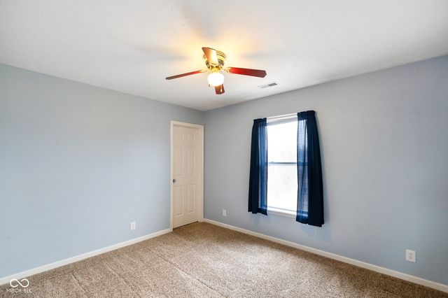 8641 Baypointe Drive, Avon, IN 46123