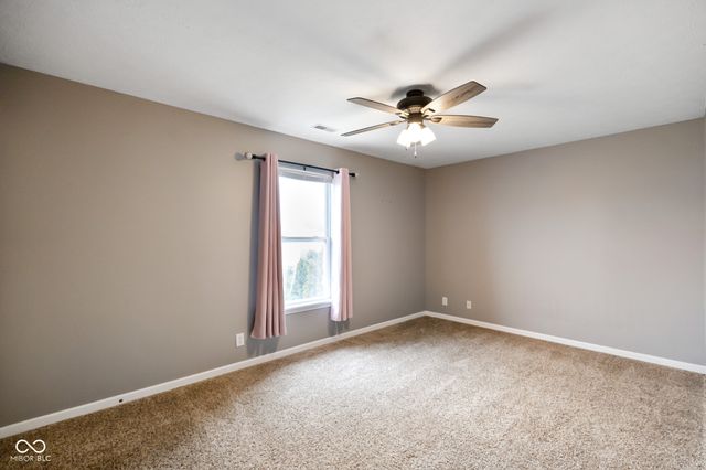 8641 Baypointe Drive, Avon, IN 46123