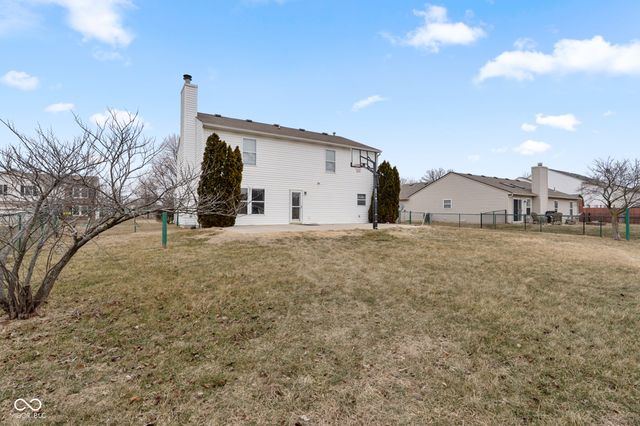 8641 Baypointe Drive, Avon, IN 46123