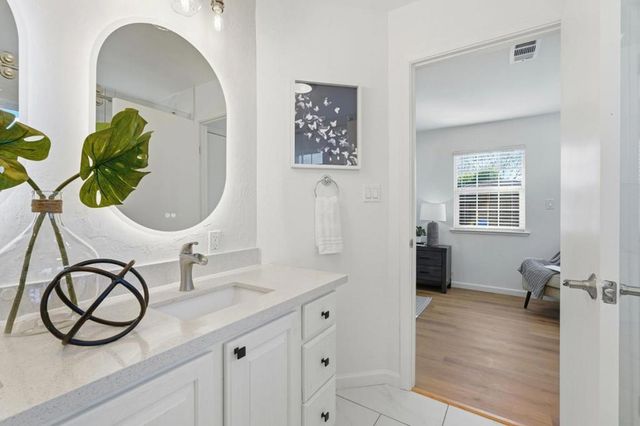 2920 Fresno Street, Santa Clara, CA 95051