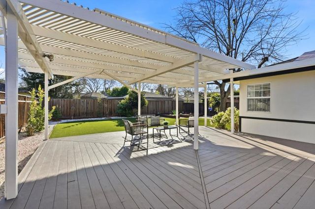 2920 Fresno Street, Santa Clara, CA 95051