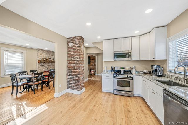 117 Jayne Avenue, Patchogue, NY 11772