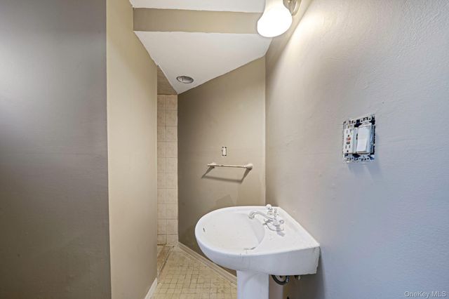 117 Jayne Avenue, Patchogue, NY 11772