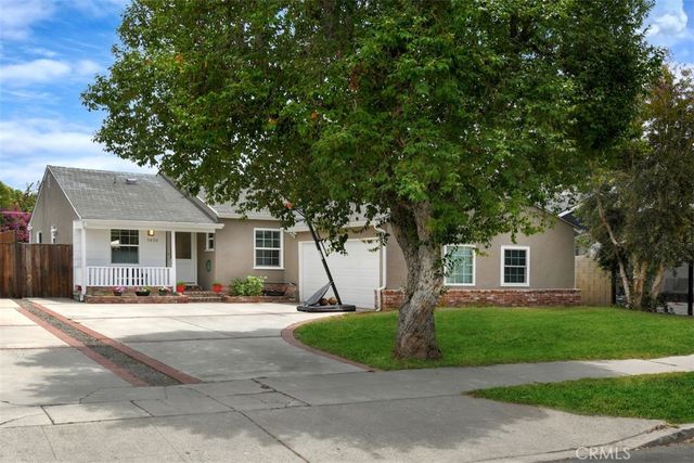 5836 Norwich Ave., Sherman Oaks, CA 91411