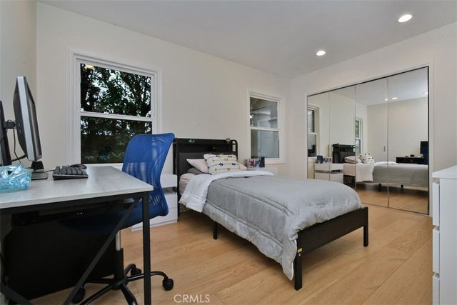 5836 Norwich Ave., Sherman Oaks, CA 91411