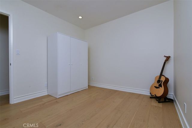 5836 Norwich Ave., Sherman Oaks, CA 91411