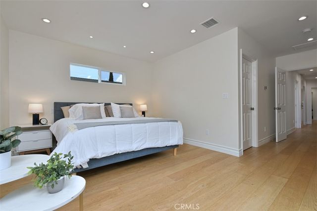 5836 Norwich Ave., Sherman Oaks, CA 91411