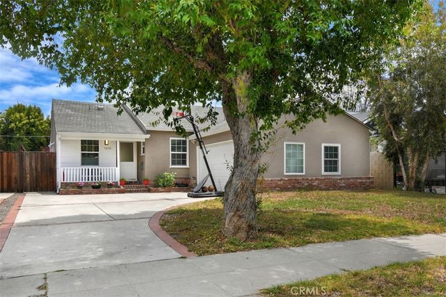 5836 Norwich Ave., Sherman Oaks, CA 91411
