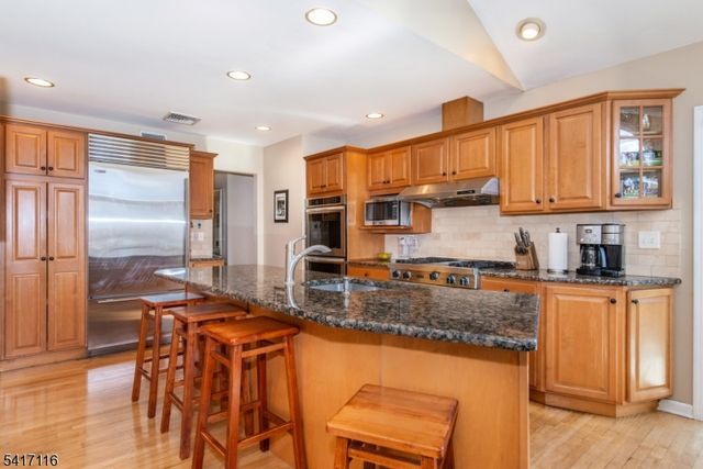 29 Long Acres Rd, Fairfield Twp., NJ 07004