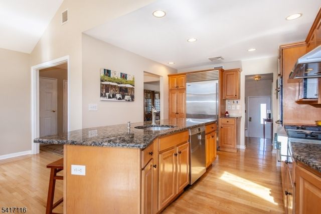 29 Long Acres Rd, Fairfield Twp., NJ 07004