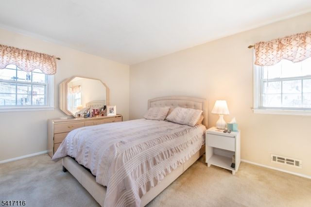 29 Long Acres Rd, Fairfield Twp., NJ 07004