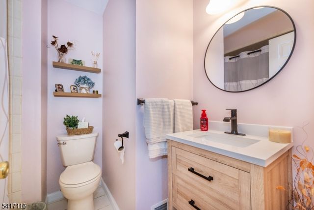 29 Long Acres Rd, Fairfield Twp., NJ 07004