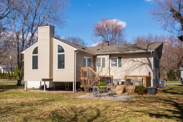 29 Long Acres Rd, Fairfield Twp., NJ 07004