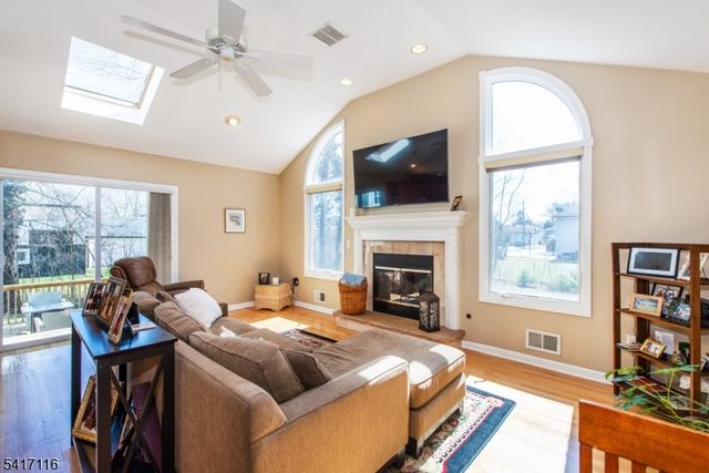 29 Long Acres Rd, Fairfield Twp., NJ 07004