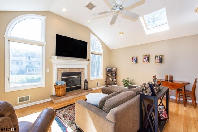 29 Long Acres Rd, Fairfield Twp., NJ 07004