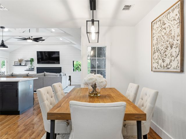 109 Oaktree Drive, Highland Village, TX 75077