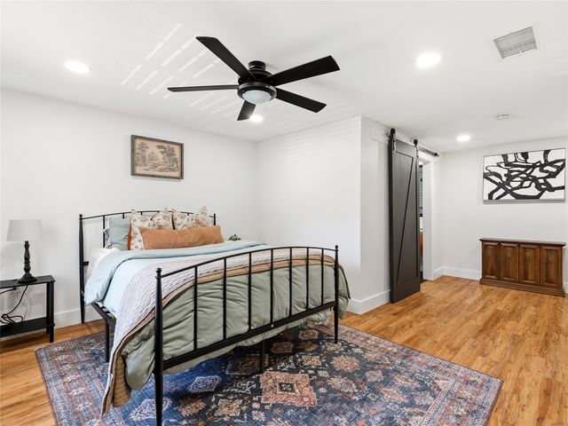 109 Oaktree Drive, Highland Village, TX 75077