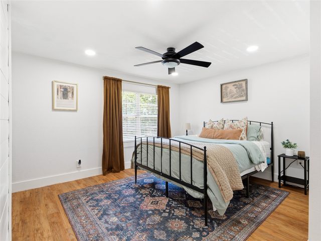109 Oaktree Drive, Highland Village, TX 75077